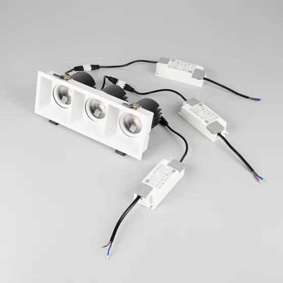 Фото #5 товара Светильник MS-FLOW-BUILT-S230x85-3x6W Day4000 (WH, 15 deg, 230V) (Arlight, IP20 Металл, 5 лет)
